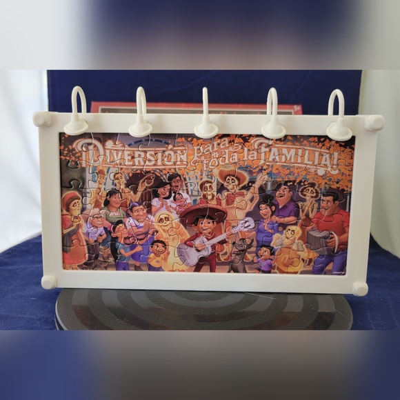 Disney's COCO 50 pc light-up billboard mini puzzle used very good condition - Picture 4 of 9